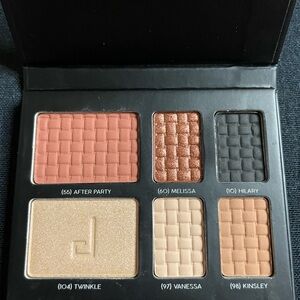 Doucce on the Go Palette